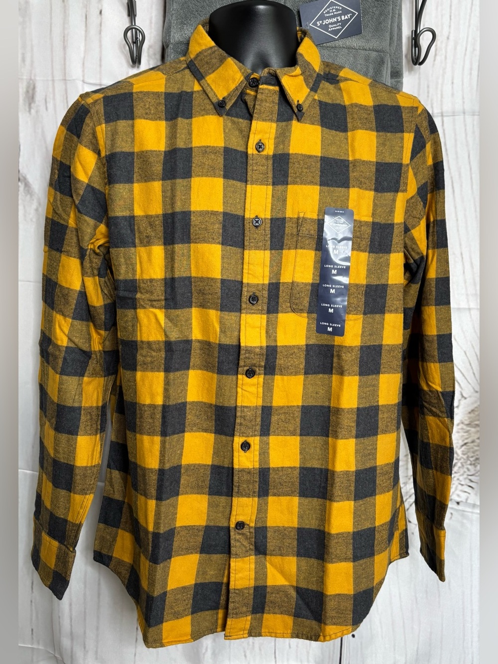 St. John’s Bay NWT Men's Super Soft Buffalo Plaid Flannel Shirt Medium Gold